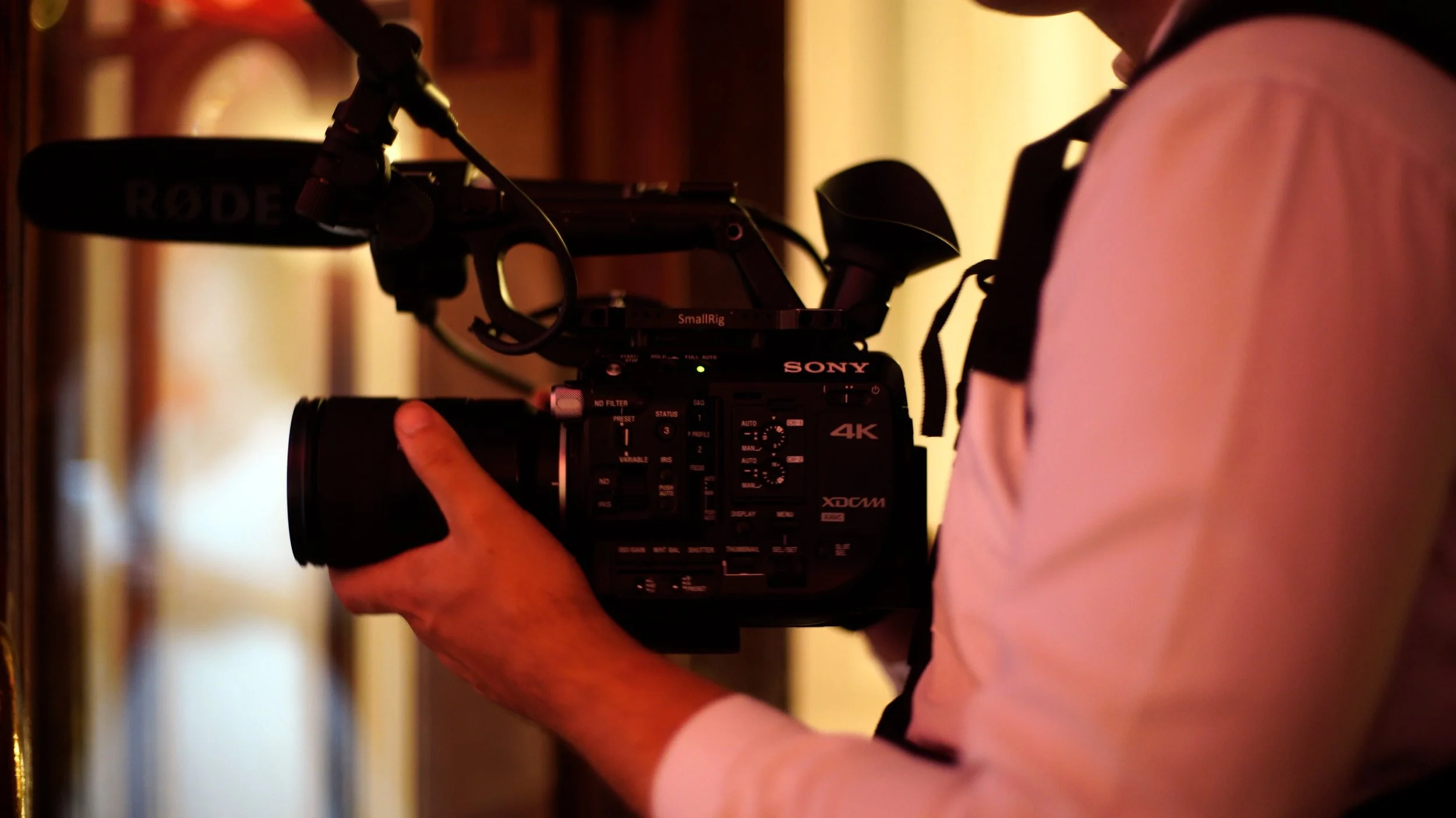 Louis behind the Sony FS5 cinema camera